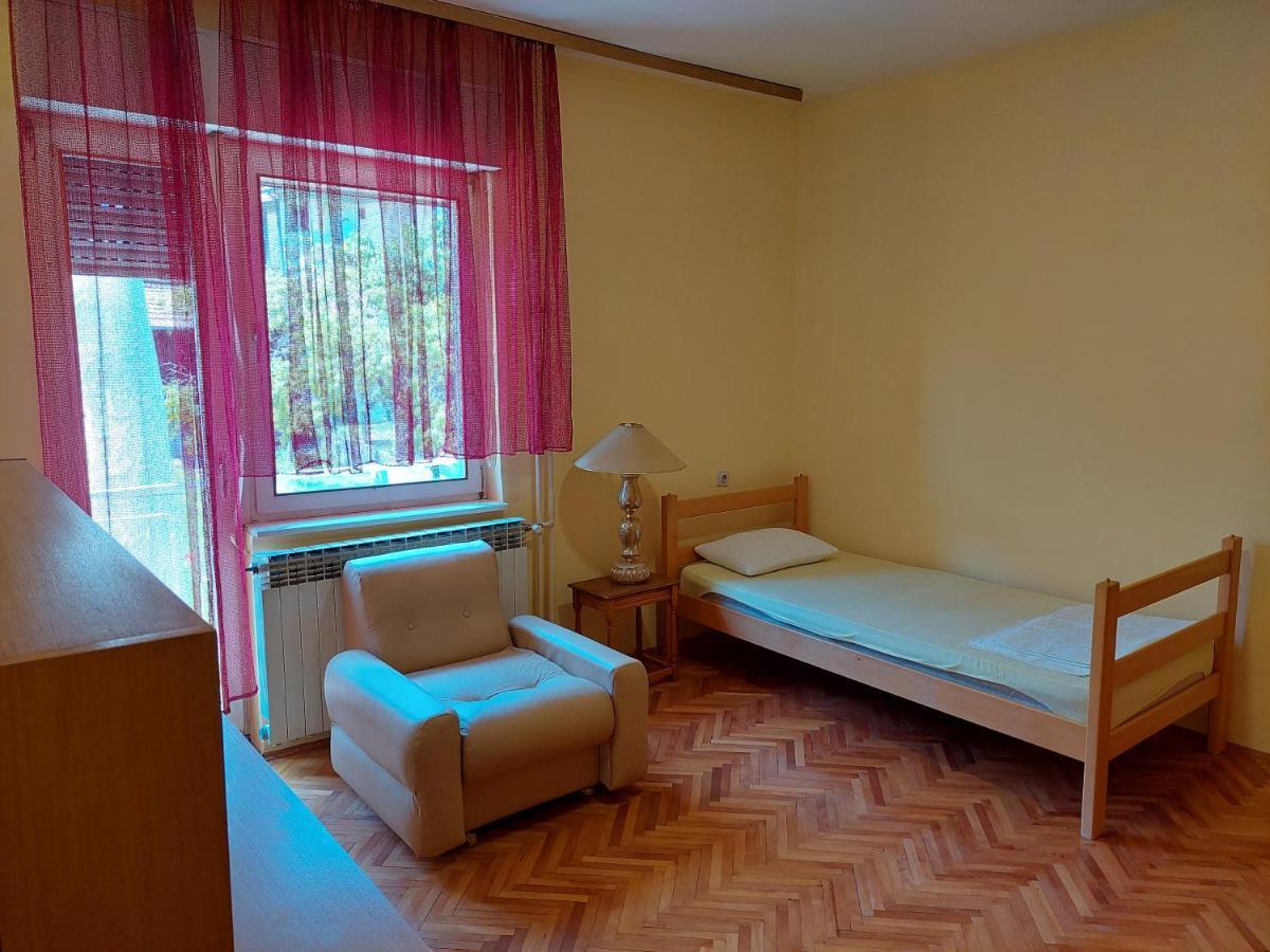 Hills Apartment Ni Eksteriør billede