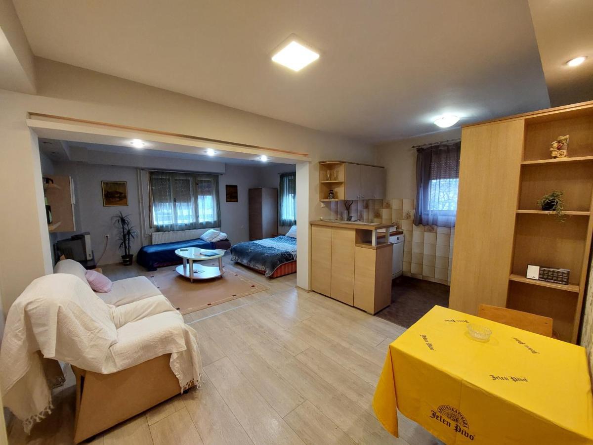 Hills Apartment Ni Eksteriør billede